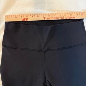 Lululemon Black High-Waisted Wunder Under Leggings 28inch NWOT